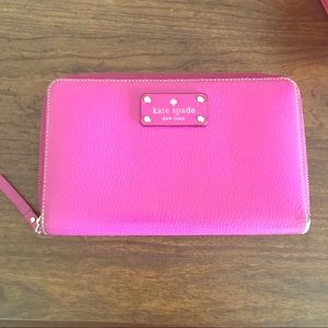 Kate Spade ♠ pink leather wallet